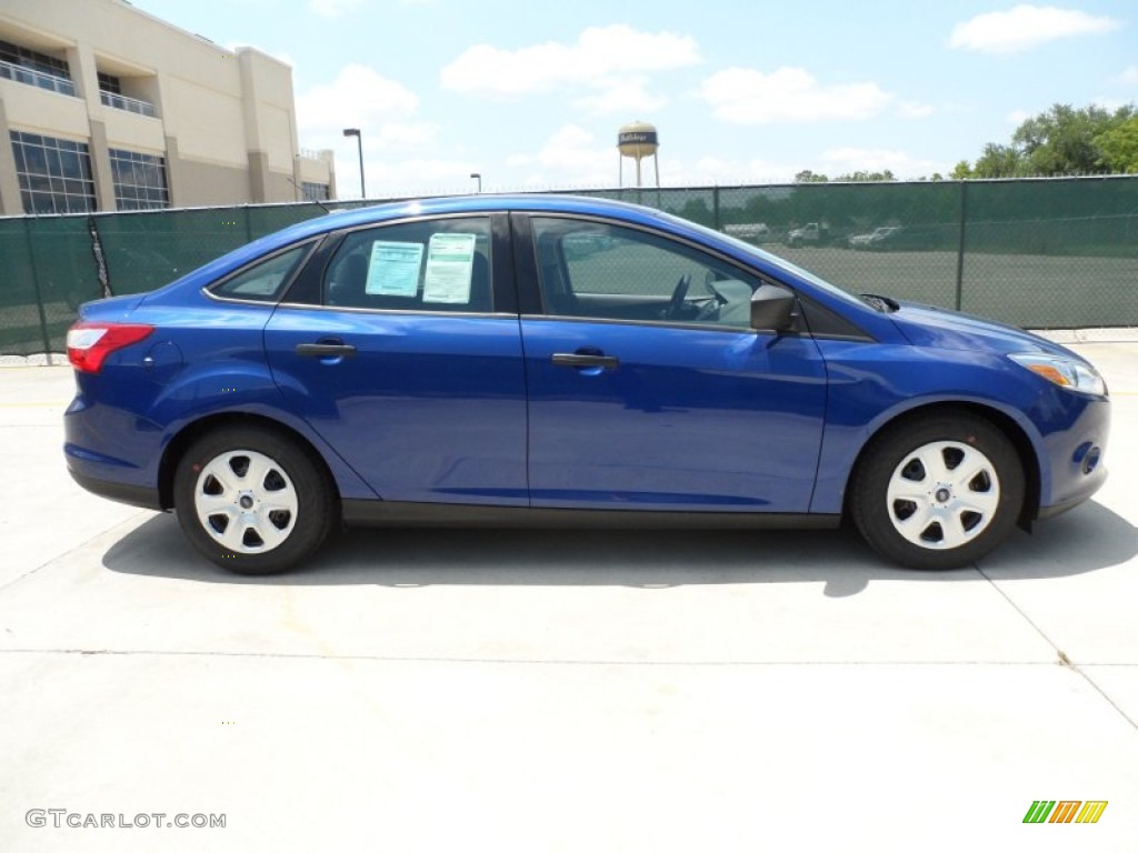 2012 Focus S Sedan - Sonic Blue Metallic / Charcoal Black photo #2
