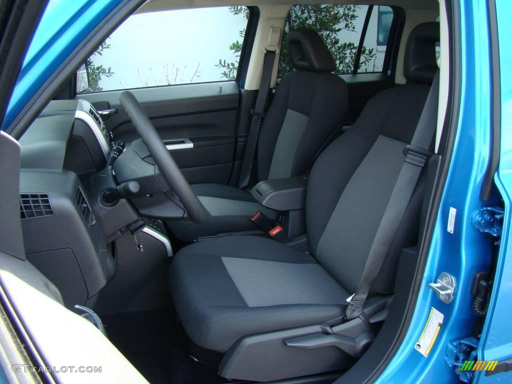 2008 Patriot Sport 4x4 - Surf Blue Pearl / Dark Slate Gray photo #8