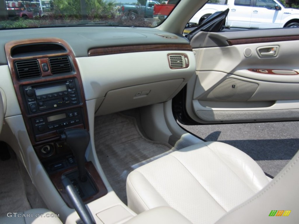 2001 Solara SE V6 Convertible - Black Sand Pearl / Ivory photo #43