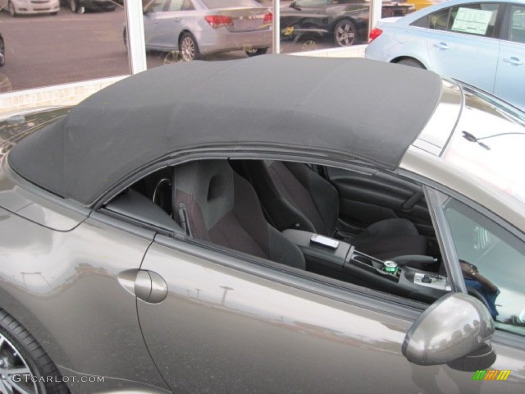 2012 Eclipse Spyder GS Sport - Carbon Pearl / Dark Charcoal photo #14