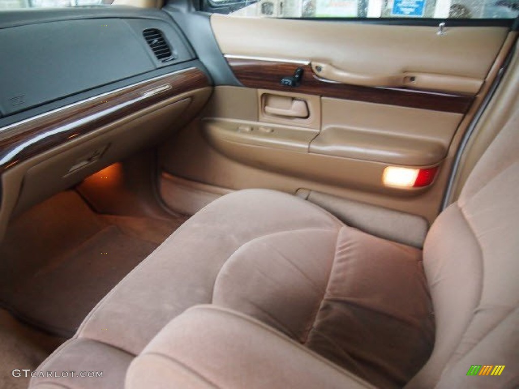 1996 Grand Marquis LS - Vibrant White / Medium Parchment photo #12