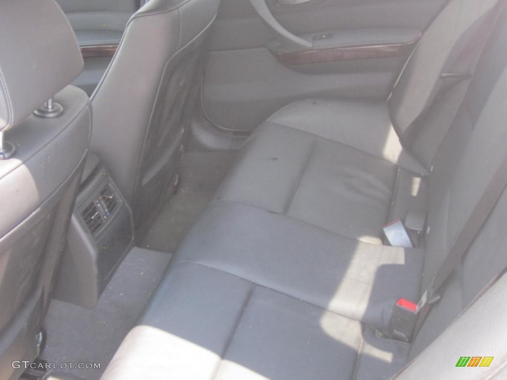 2010 3 Series 328i Sedan - Titanium Silver Metallic / Black photo #13