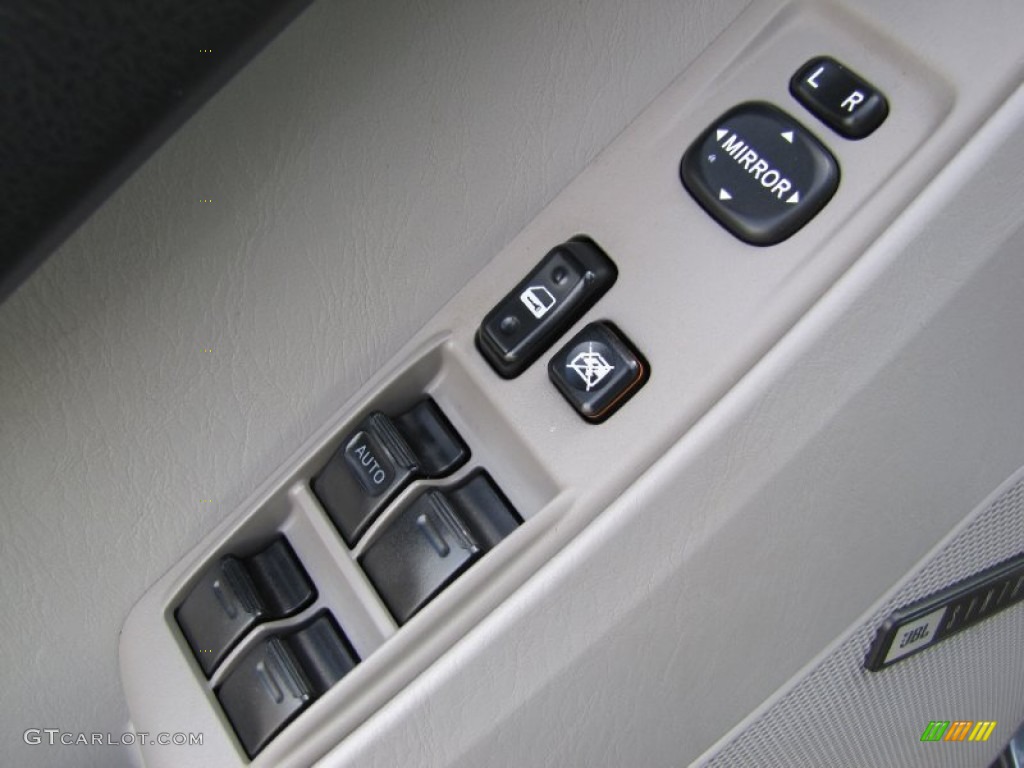 2004 4Runner Limited - Galactic Gray Mica / Stone photo #14