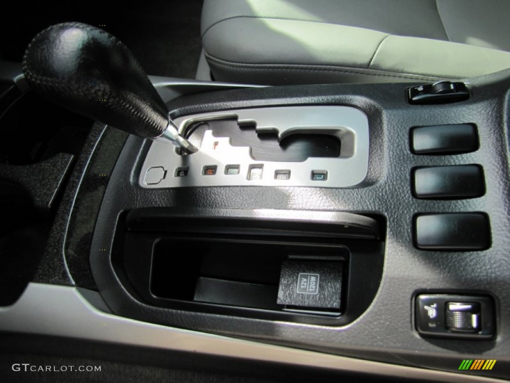 2004 4Runner Limited - Galactic Gray Mica / Stone photo #22