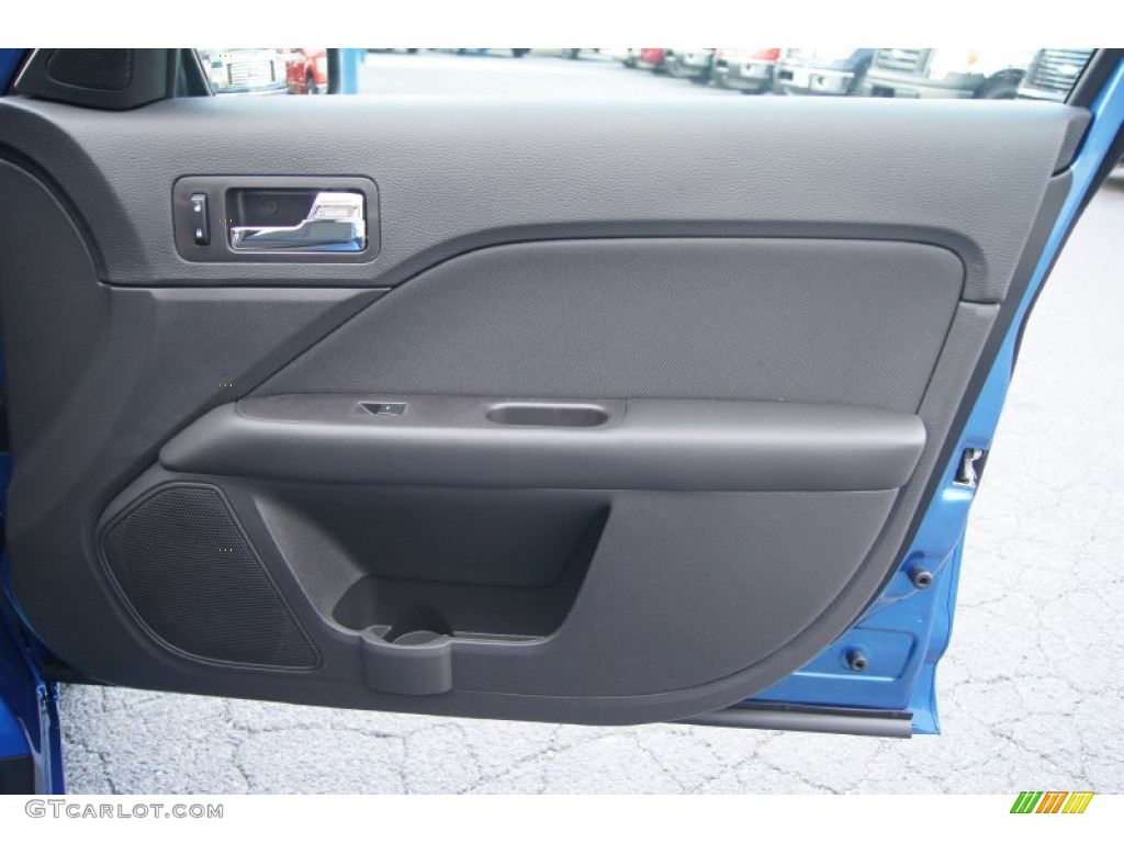 2012 Fusion SE - Blue Flame Metallic / Charcoal Black photo #13
