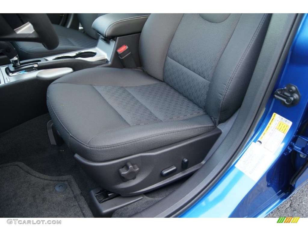 2012 Fusion SE - Blue Flame Metallic / Charcoal Black photo #18
