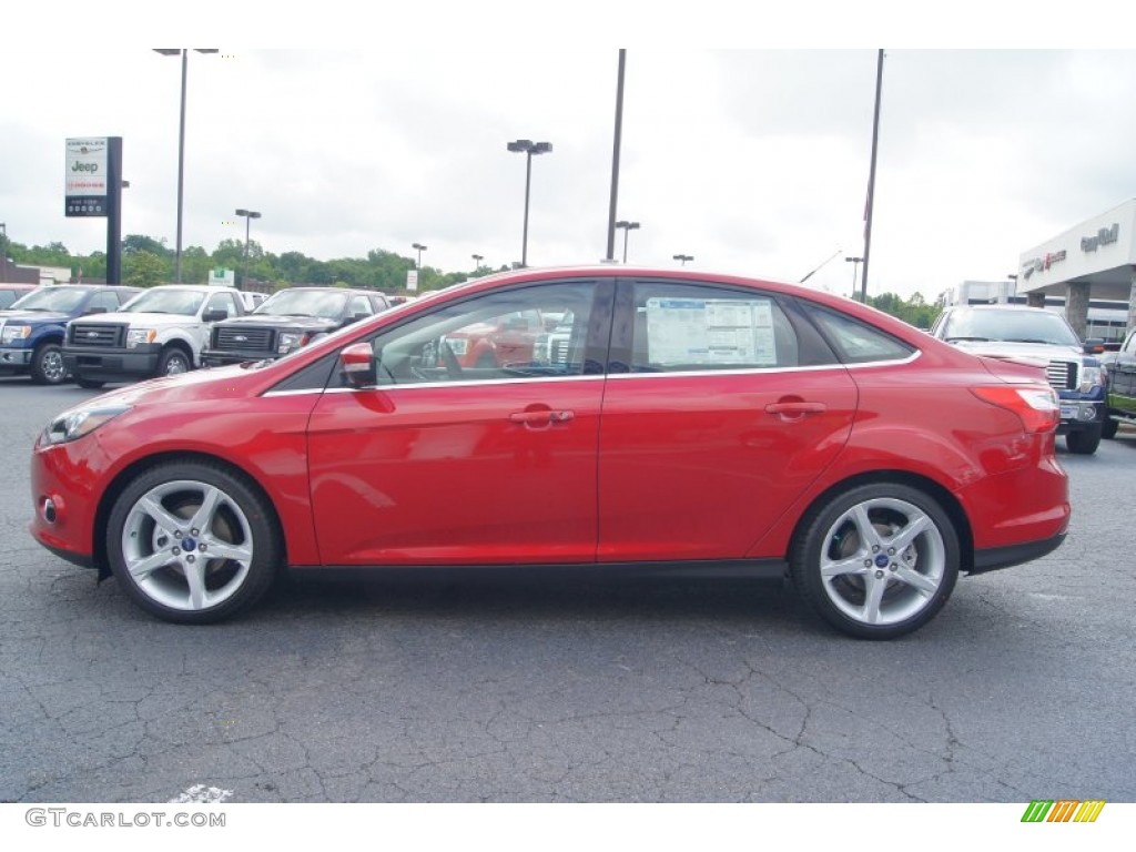 2012 Focus Titanium Sedan - Red Candy Metallic / Charcoal Black Leather photo #5