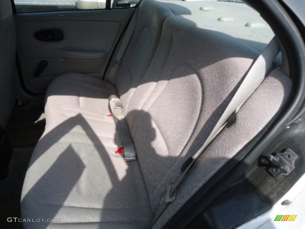 2002 S Series SL1 Sedan - White / Gray photo #9