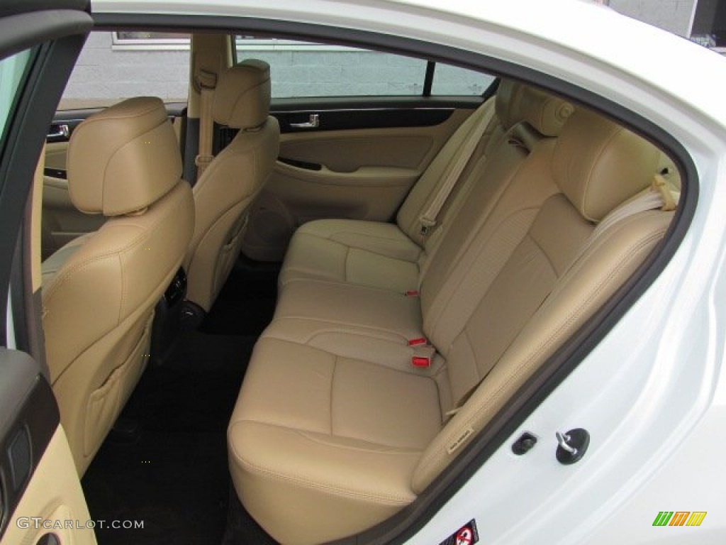 2011 Genesis 3.8 Sedan - White Satin Pearl / Cashmere photo #11