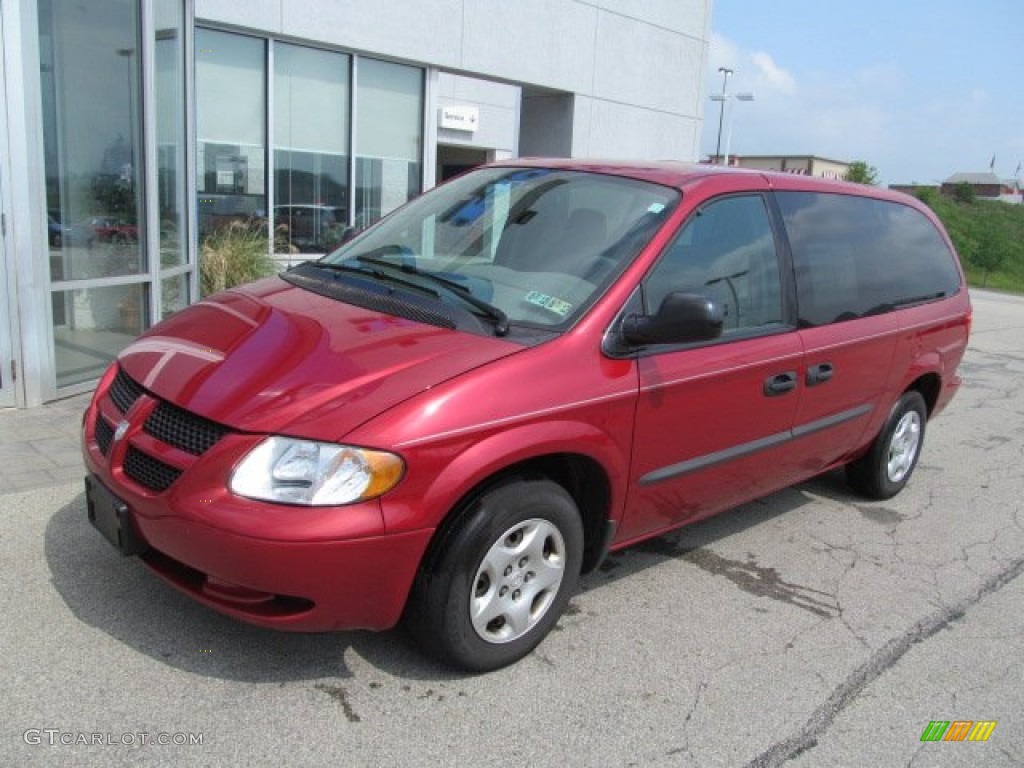 2003 Grand Caravan SE - Inferno Red Tinted Pearl / Taupe photo #2