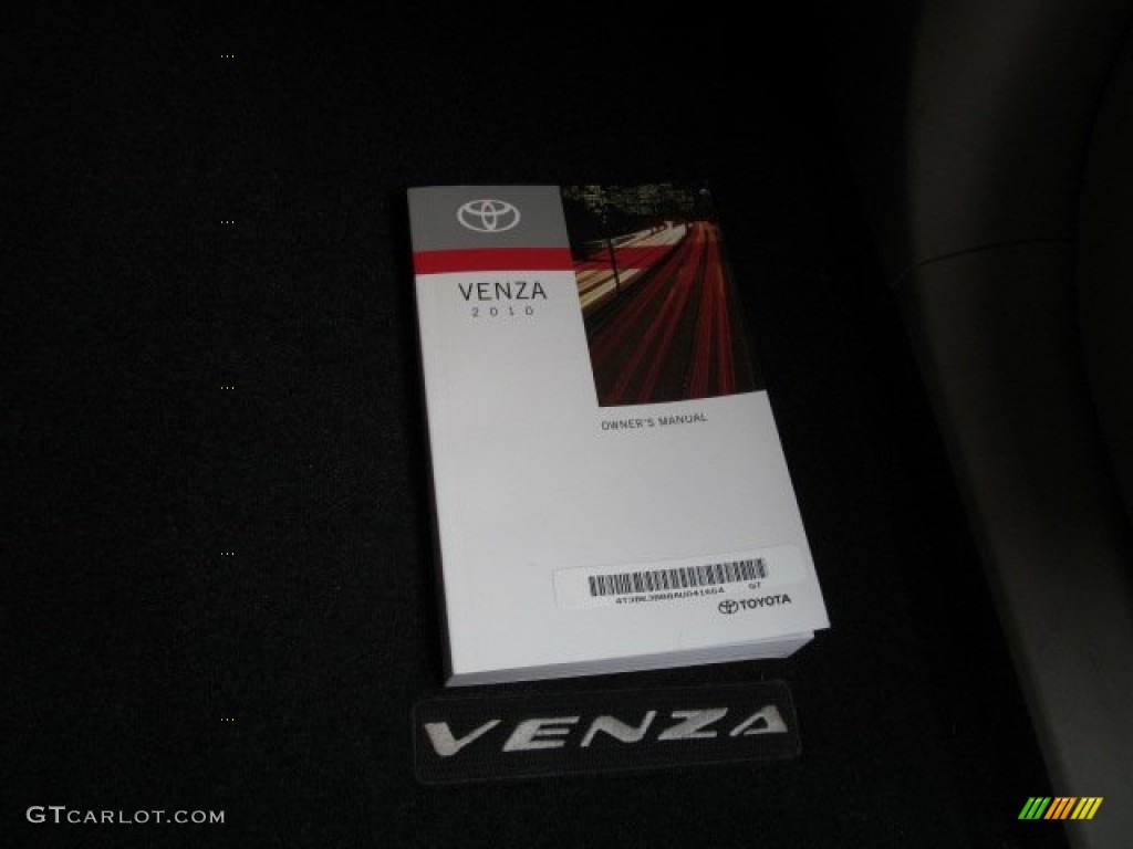2010 Venza V6 AWD - Golden Umber Mica / Ivory photo #17