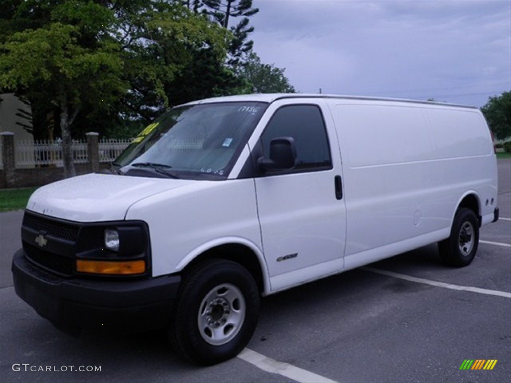 2004 Express 3500 Extended Commercial Van - Summit White / Medium Dark Pewter photo #5