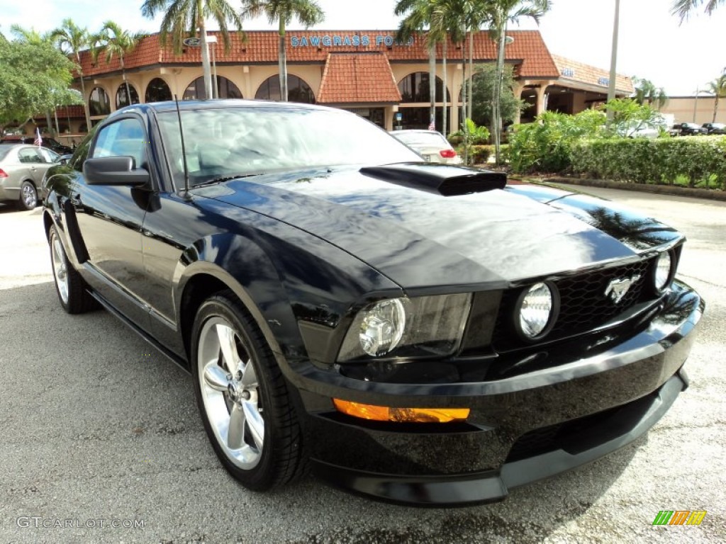 2008 Mustang GT/CS California Special Coupe - Black / Charcoal Black/Dove photo #2