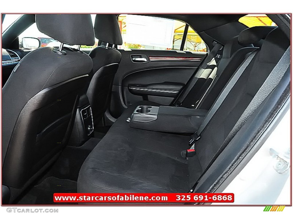 2012 300  - Bright Silver Metallic / Black photo #19