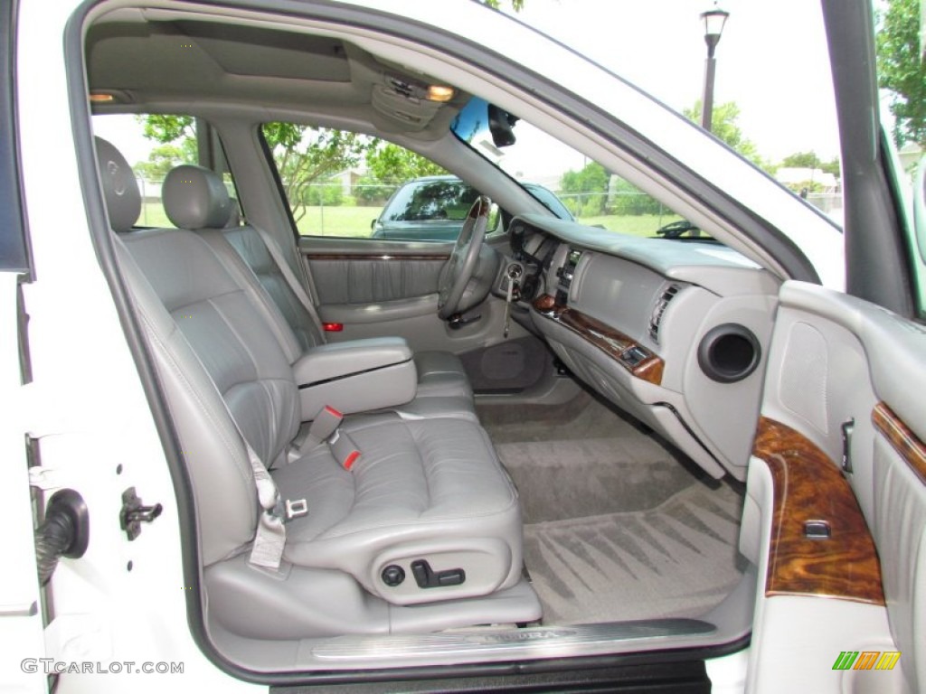 Medium Gray Interior 2004 Buick Park Avenue Ultra Photo #65583860