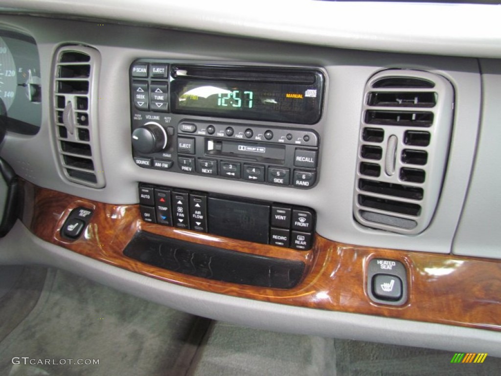 2004 Buick Park Avenue Ultra Controls Photo #65583920