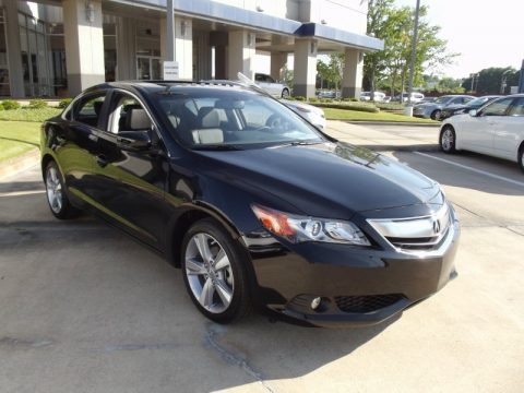 2013 Acura ILX 2.0L Technology Data, Info and Specs