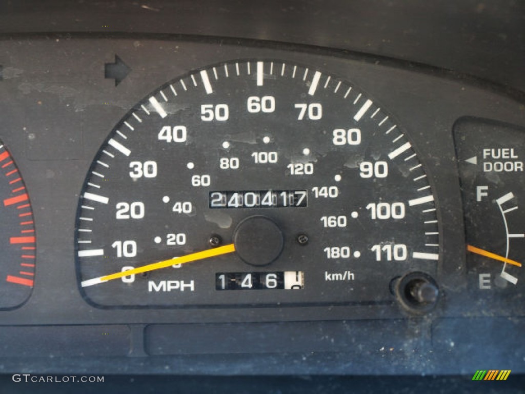 1998 4Runner Limited 4x4 - Beige Pearl / Oak photo #7