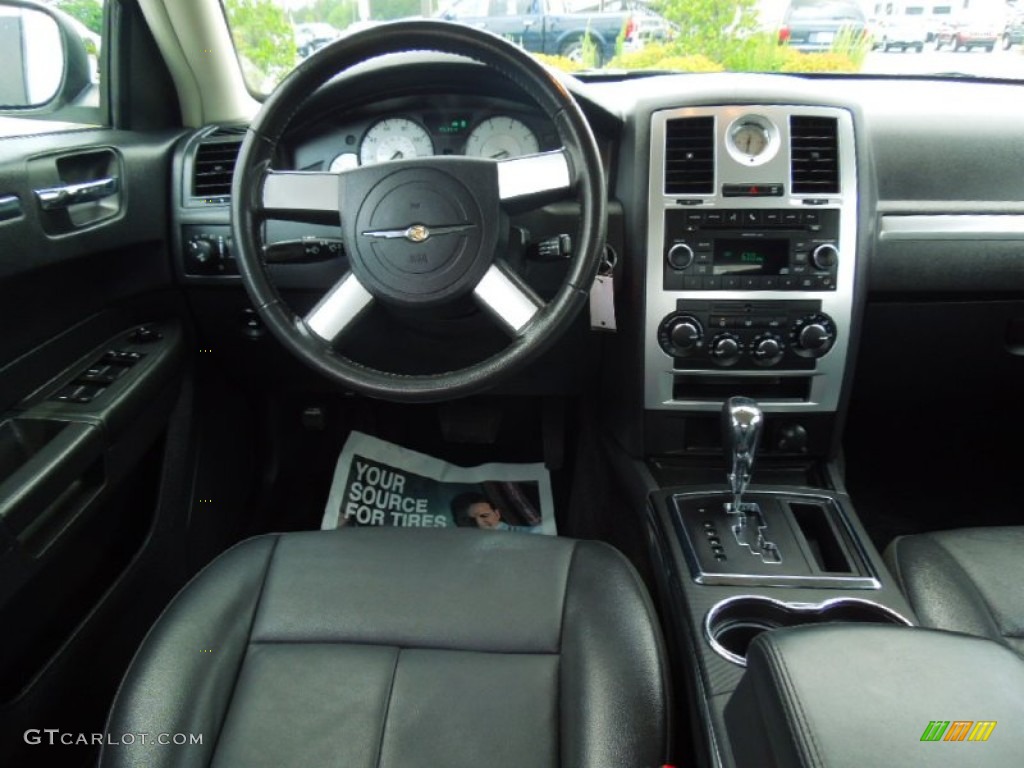 2010 Chrysler 300 Touring Dark Slate Gray Dashboard Photo #65594549