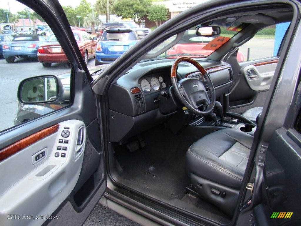2004 Grand Cherokee Overland 4x4 - Graphite Metallic / Dark Slate Gray photo #9