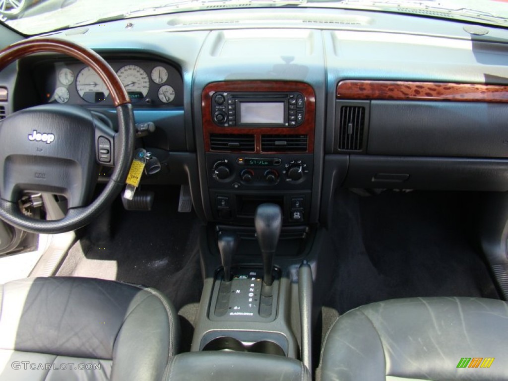 2004 Grand Cherokee Overland 4x4 - Graphite Metallic / Dark Slate Gray photo #16