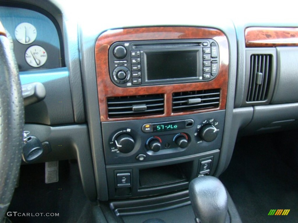 2004 Grand Cherokee Overland 4x4 - Graphite Metallic / Dark Slate Gray photo #21