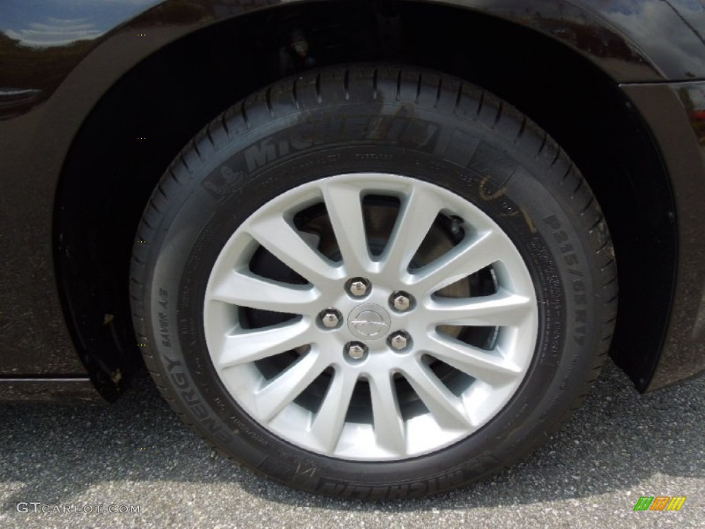 2012 Chrysler 300 Standard 300 Model Wheel Photo #65595665