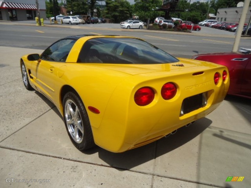 Millenium Yellow 2004 Chevrolet Corvette Coupe Exterior Photo #65599493