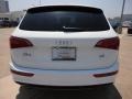 Ibis White - Q5 3.2 FSI quattro Photo No. 4