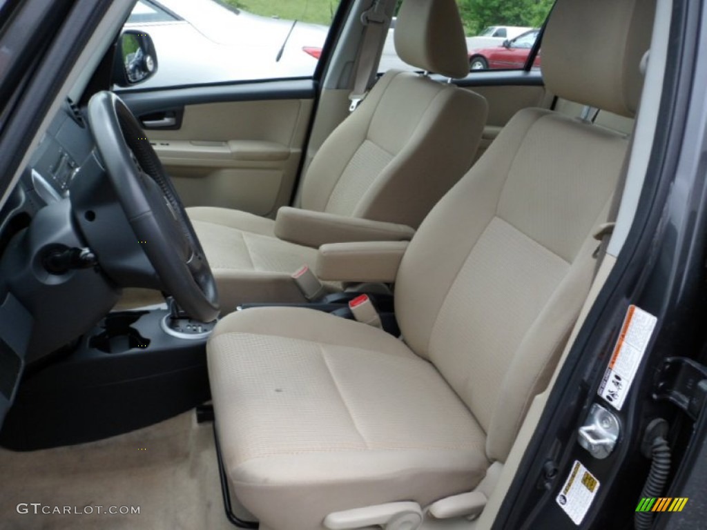 2010 SX4 Sedan LE - Azure Grey Metallic / Beige photo #13