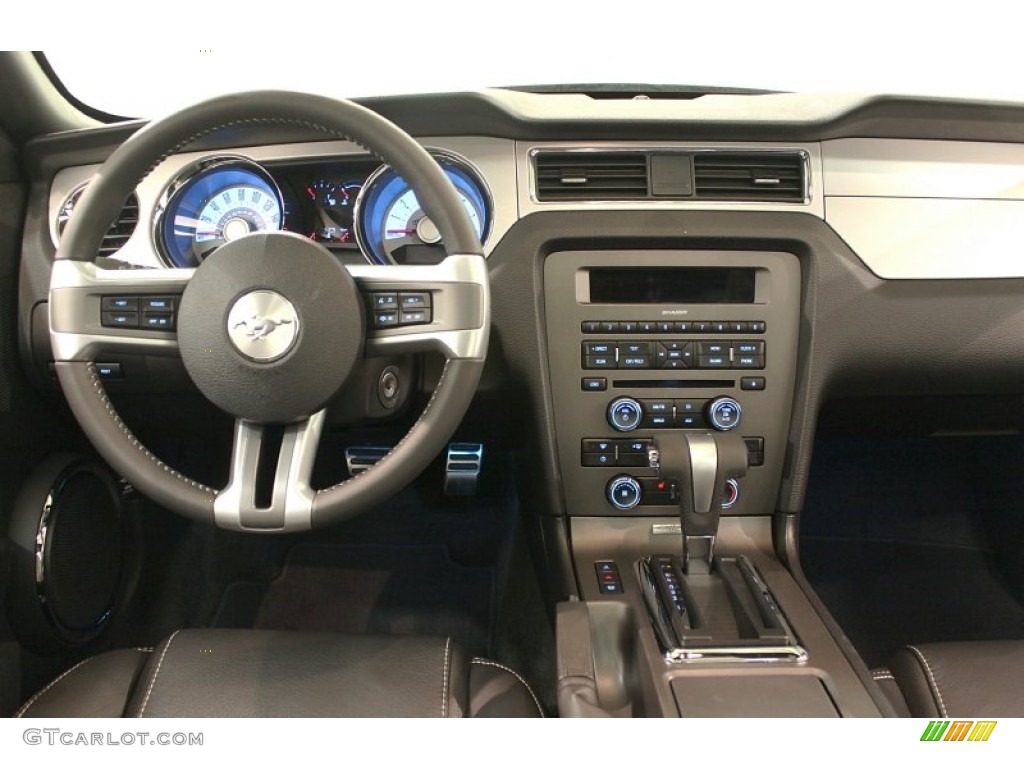 2012 Ford Mustang GT Premium Coupe Charcoal Black Dashboard Photo #65606777