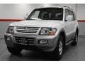 Glacier White Pearlescent - Montero Limited 4x4 Photo No. 14