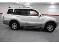 Glacier White Pearlescent - Montero Limited 4x4 Photo No. 24