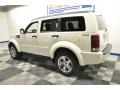 Stone White - Nitro SLT 4x4 Photo No. 2