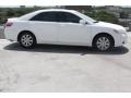Super White - Camry XLE V6 Photo No. 10