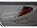 Super White - Camry XLE V6 Photo No. 11