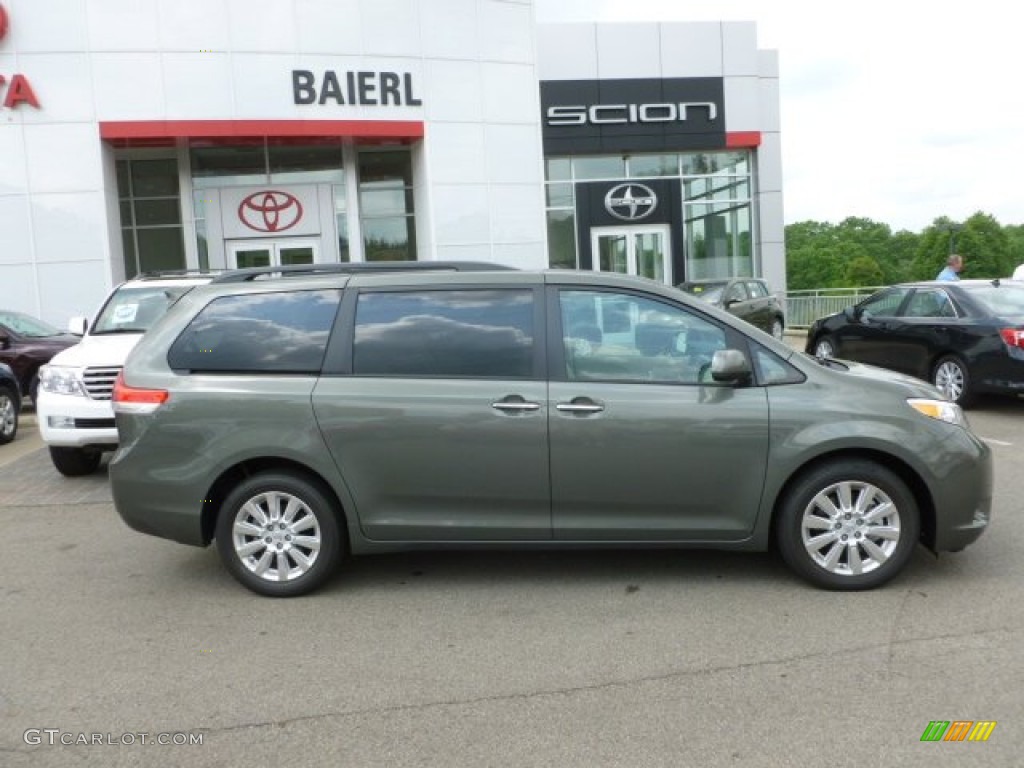 2011 Sienna Limited AWD - Cypress Green Pearl / Light Gray photo #8