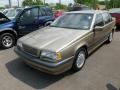 Platina Beige Metallic - 850 GLT Sedan Photo No. 2