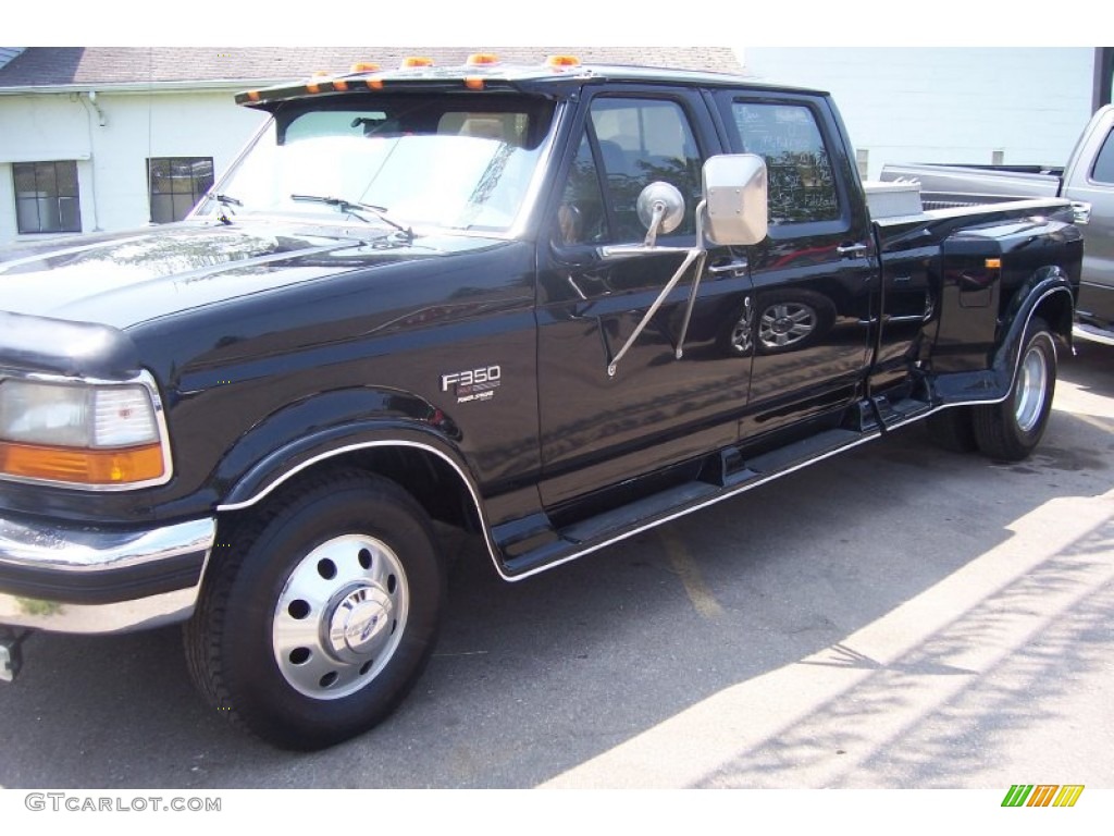 1996 F350 XLT Crew Cab Dually - Black / Grey photo #4