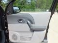 2003 Silver Saturn VUE   photo #14