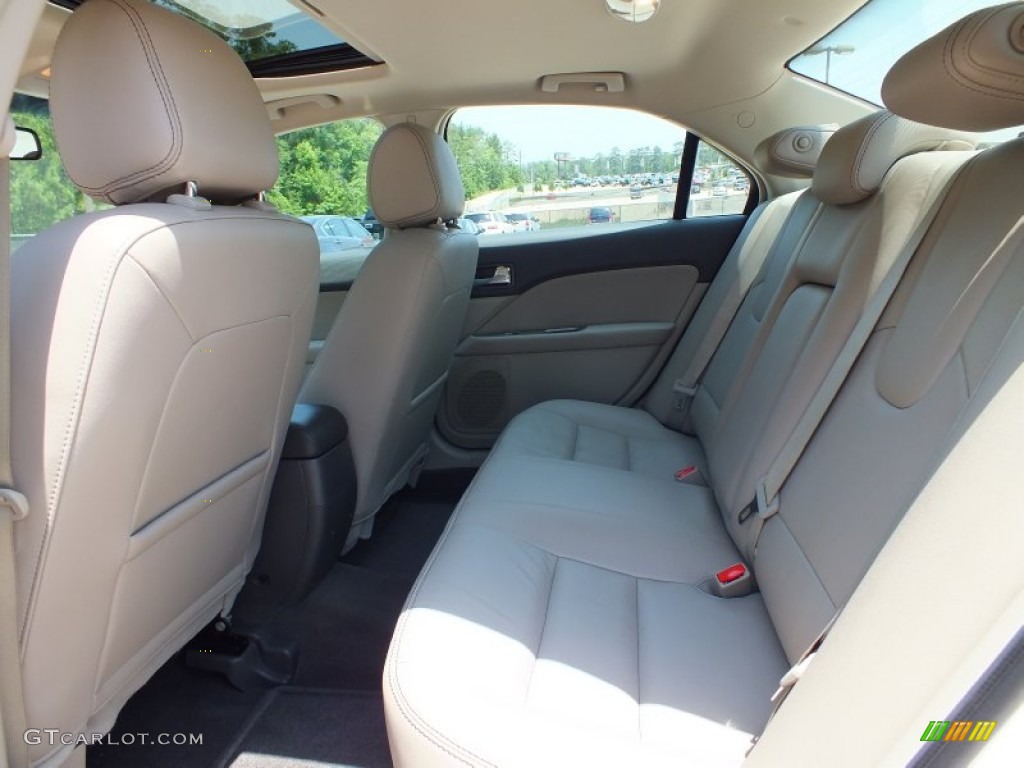 2012 Fusion SEL - White Platinum Tri-Coat / Medium Light Stone photo #4