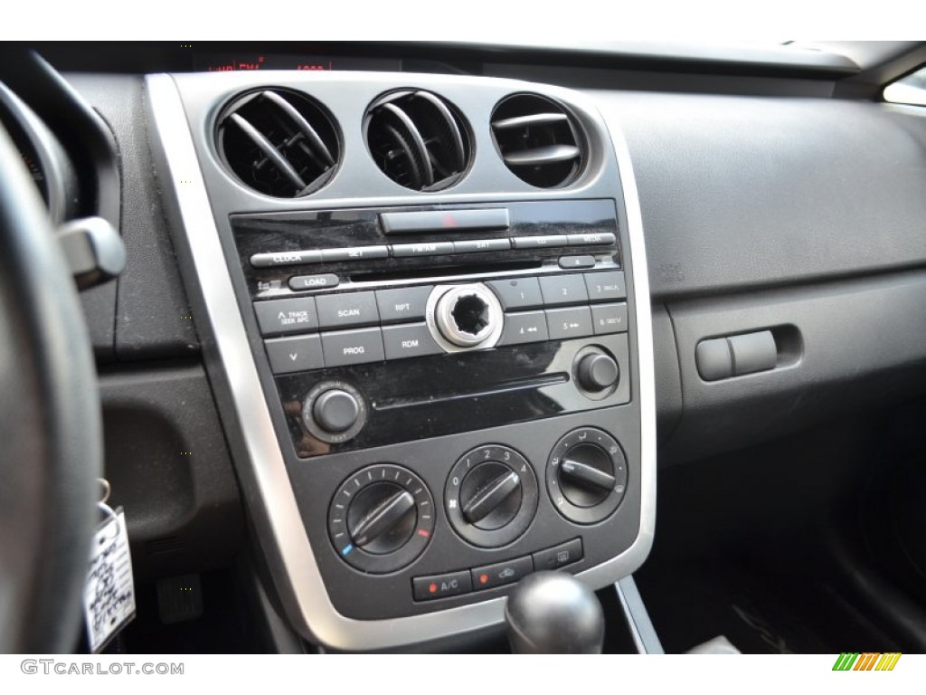 2007 Mazda CX-7 Sport Controls Photo #65617967