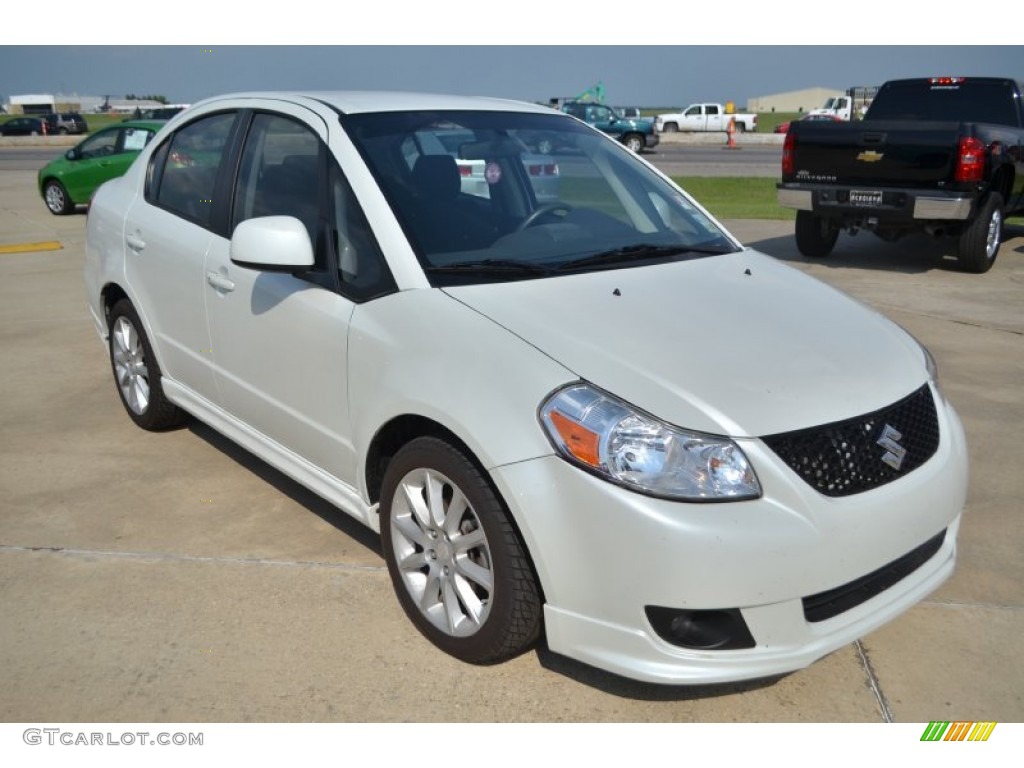 2009 Suzuki SX4 Touring Sport Sedan Exterior Photos