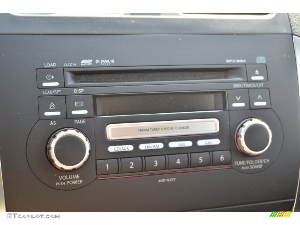 2009 Suzuki SX4 Touring Sport Sedan Audio System Photos