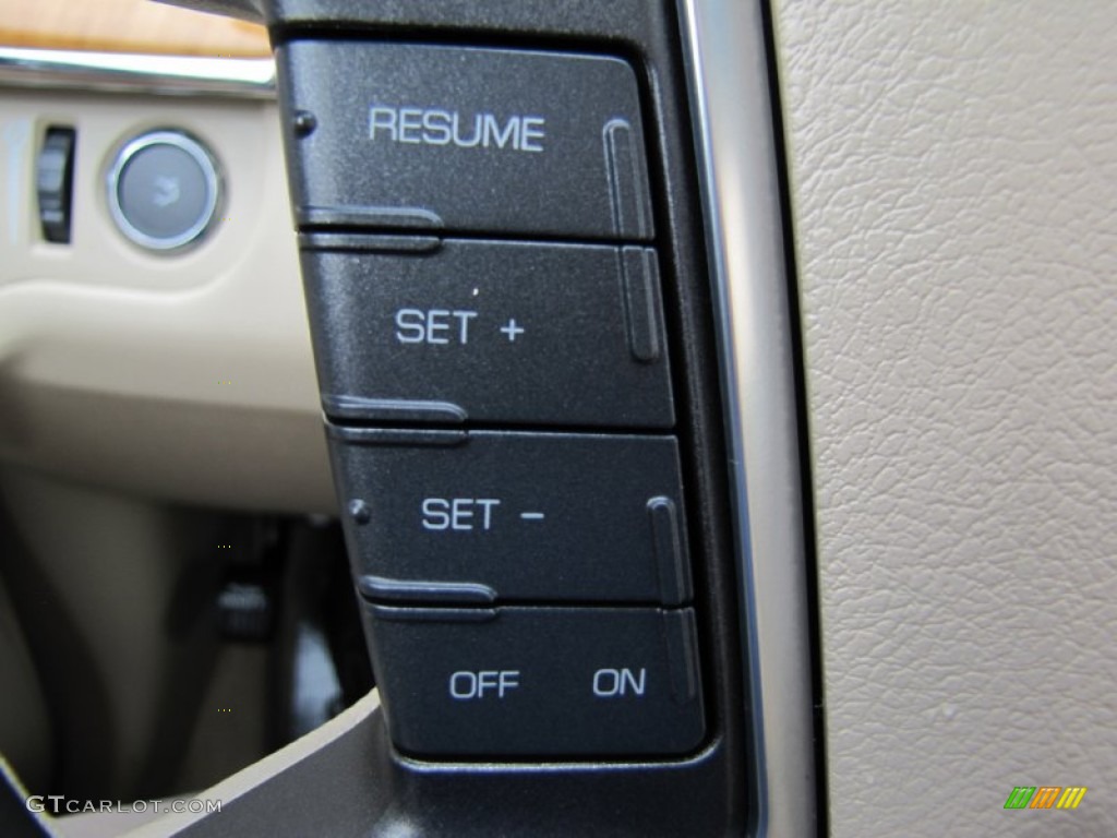 2009 Lincoln MKS AWD Sedan Controls Photo #65618673