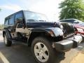 Black - Wrangler Unlimited Sahara 4x4 Photo No. 4