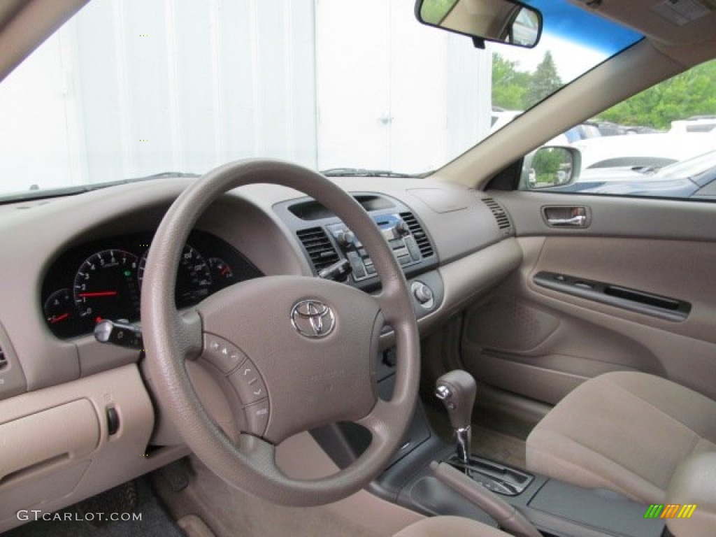 Taupe Interior 2006 Toyota Camry LE Photo #65619342