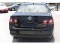 Black - Jetta SE Sedan Photo No. 4