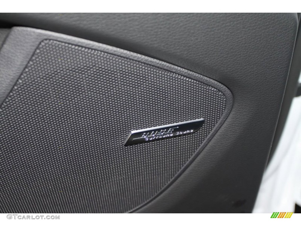2012 Audi Q7 3.0 TDI quattro Audio System Photo #65625075
