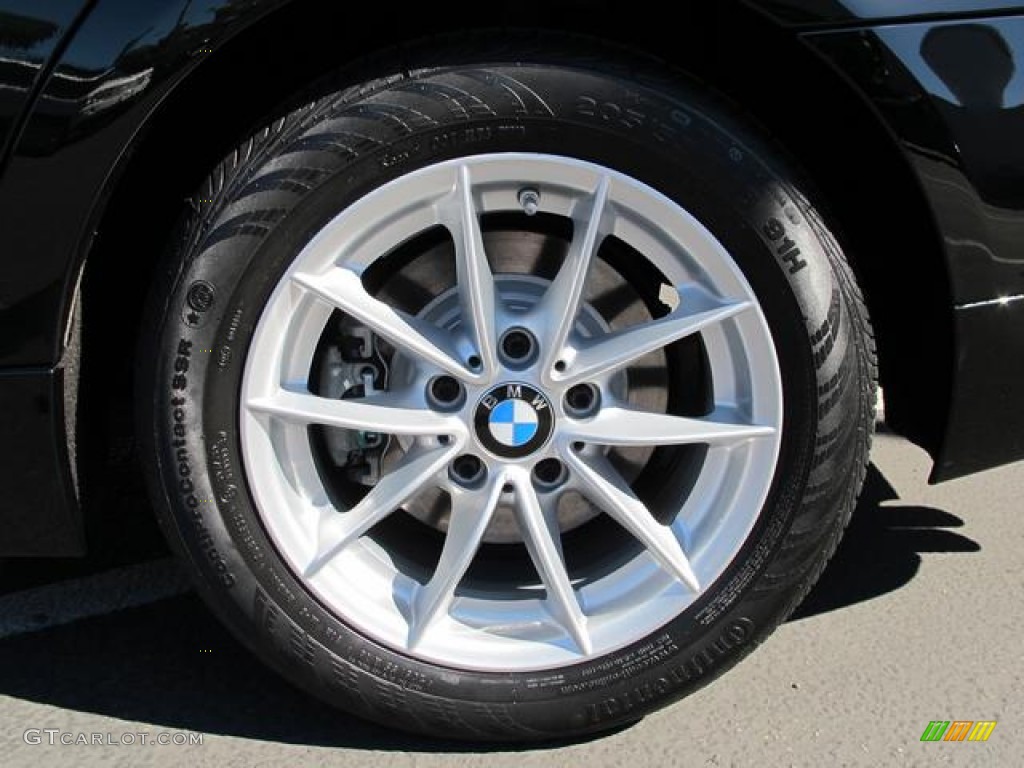 2010 3 Series 328i Sedan - Jet Black / Black photo #15